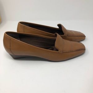 Naturalizer Leather Loafer 9.5 W